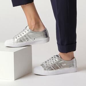 GOLA 🆕 NWT Coaster Silver Metallic Sneakers Size 9